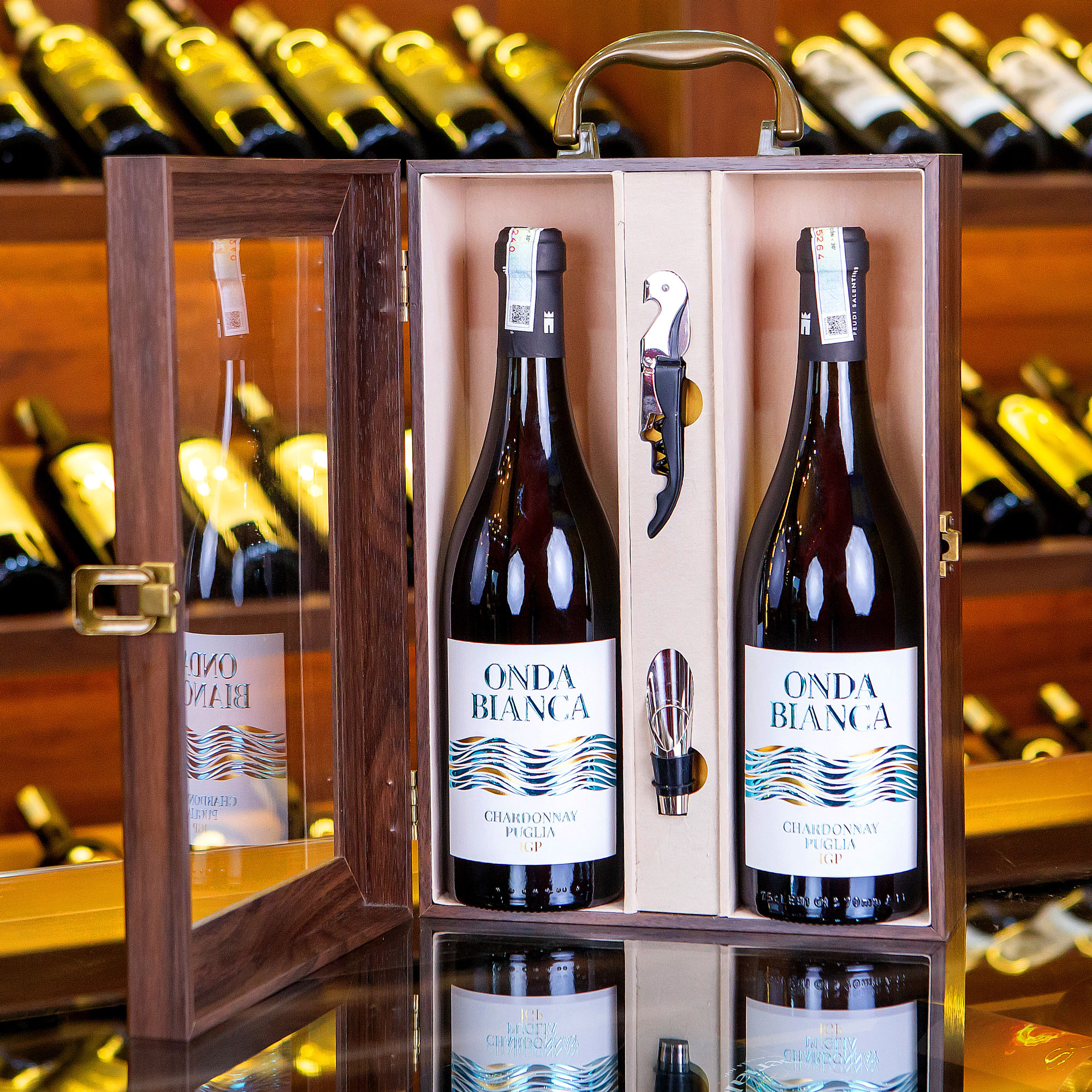 Onda Bianca Chardonnay Puglia IGP - Onda Bianca Chardonnay Puglia IGP Gallery 2 -